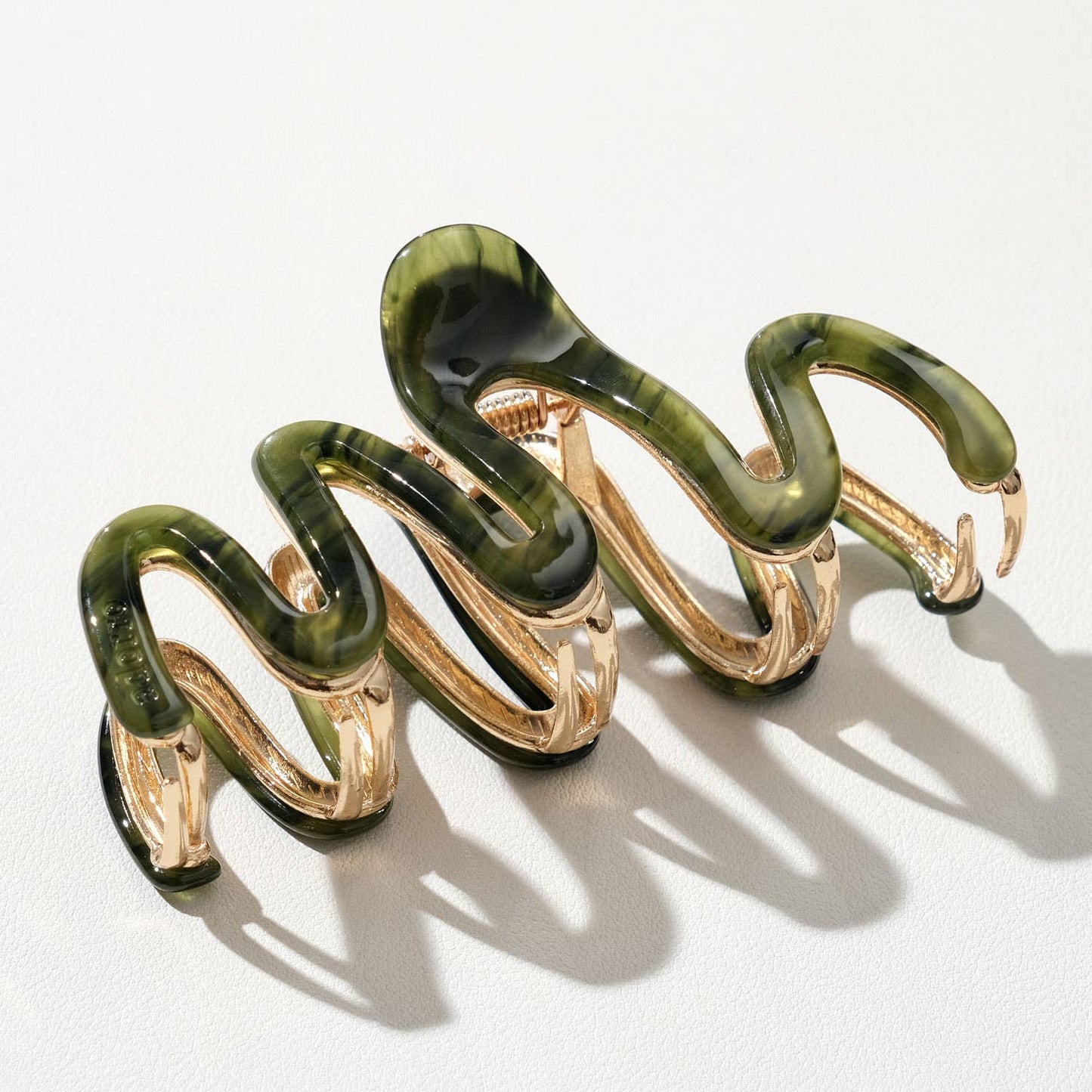 Willow Squiggle Claw Clip