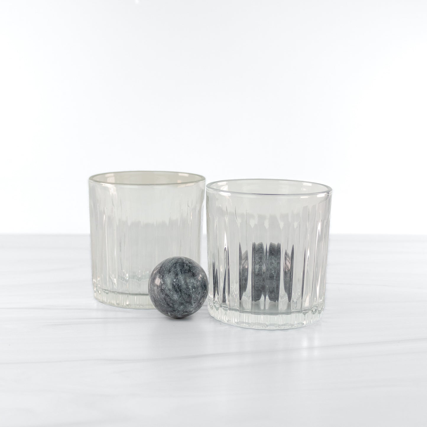 Load image into Gallery viewer, Cocktail Tumbler + Whiskey Stone Set

