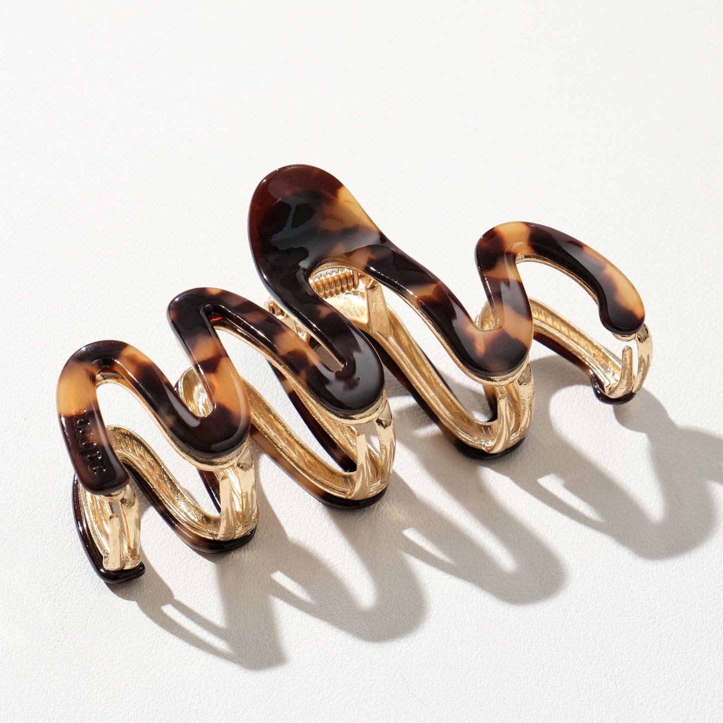 Willow Squiggle Claw Clip