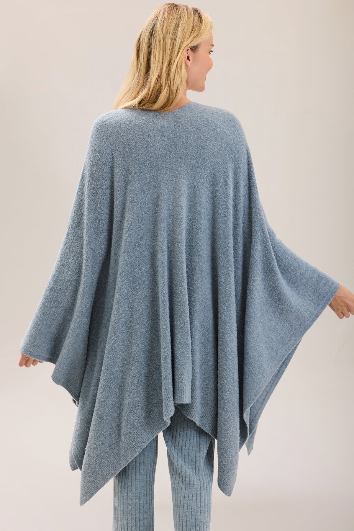 CozyChic Lite Weekend Wrap