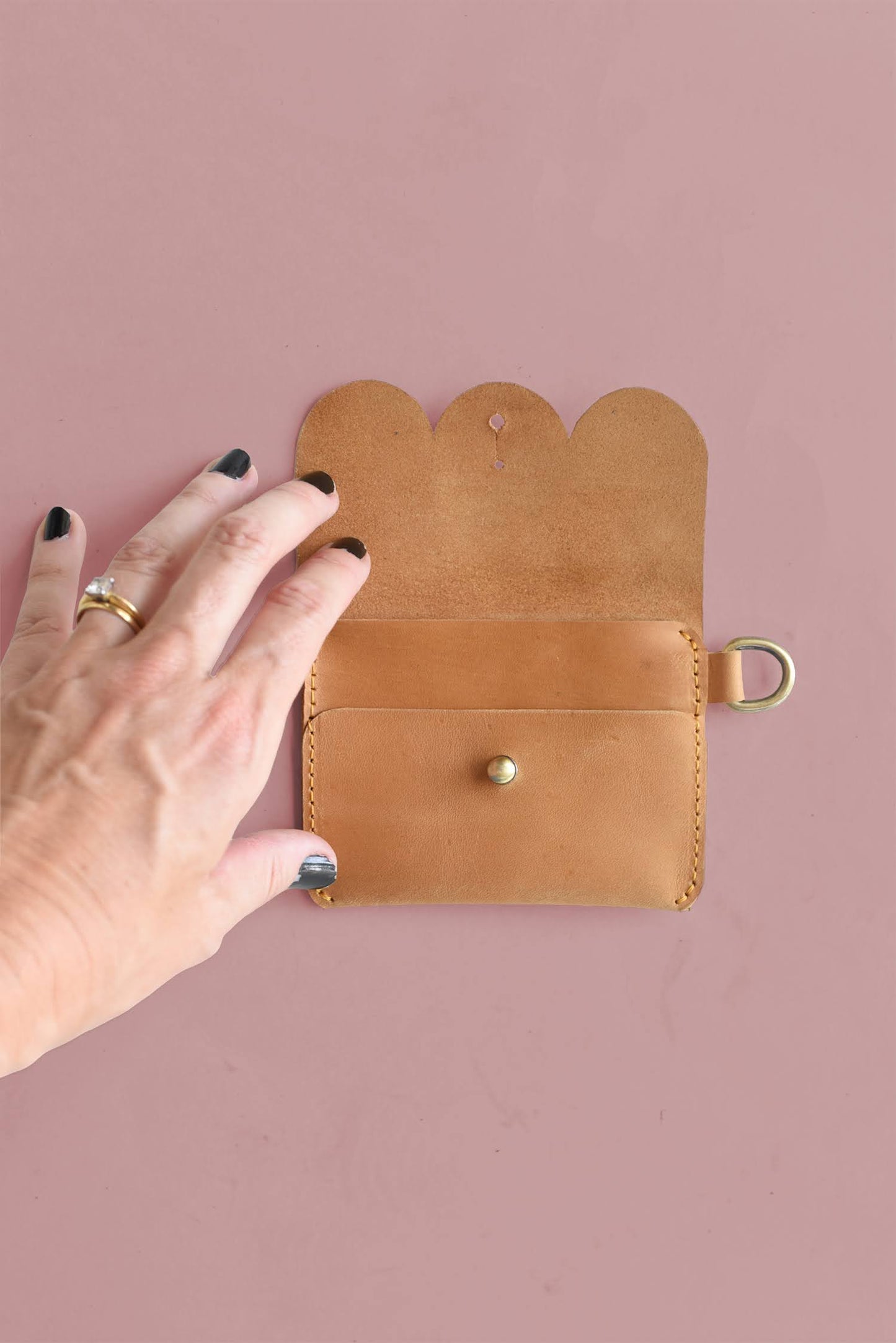 Fall Scallop Leather Card Carrier