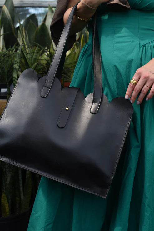 Large Scallop Handbag