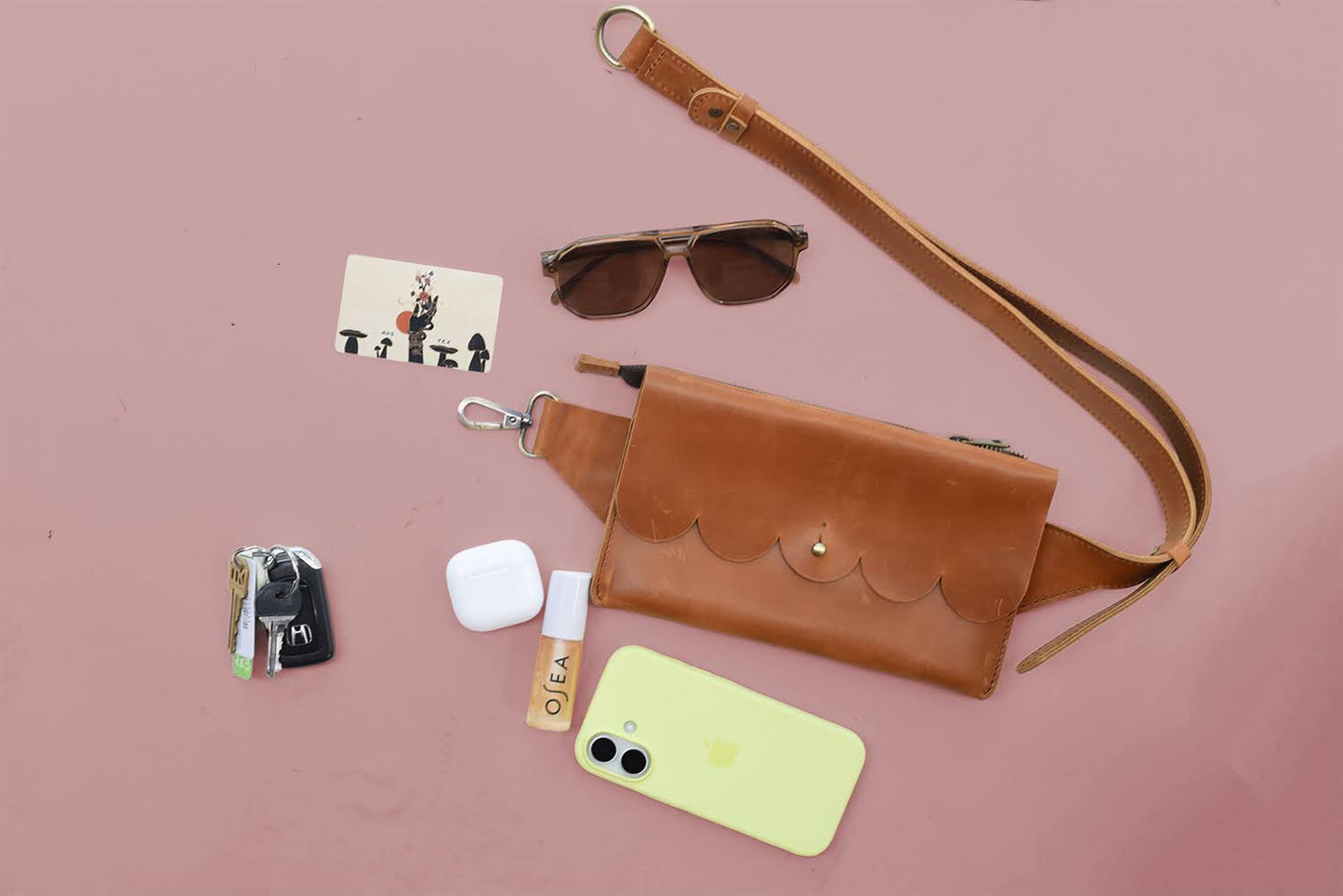 Scallop Sling Bag