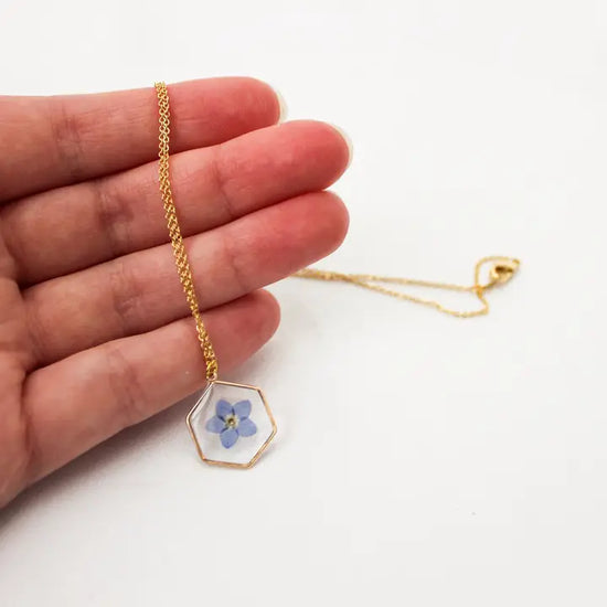 Pressed Flower Resin Hexagon Necklace - Forget Me Not
