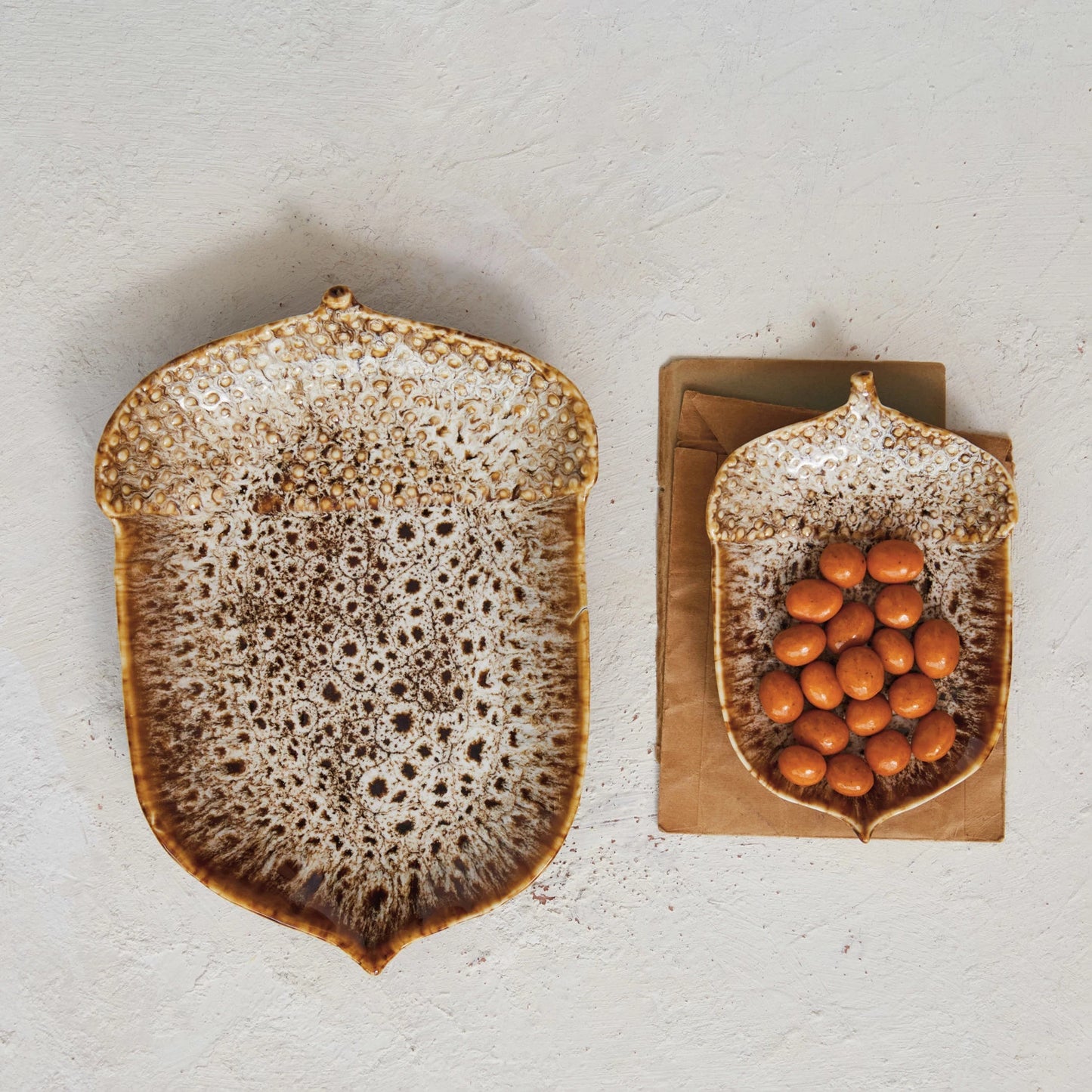 Stoneware Acorn Shaped Plate