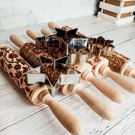Snowflake Embossed Rolling Pin with Cookie Cutter