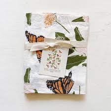 Load image into Gallery viewer, Monarchs and Milkweed Towel
